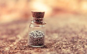 Mesin pelabel botol botol dan botol automatik SUS304 Ekonomi automatik untuk pelekat pelekat