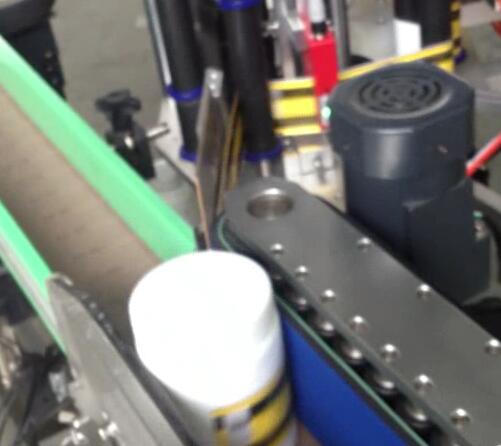 Mesin Pelabelan Botol Bulat, mesin pembotolan dan pelabelan untuk balang penyokong bround