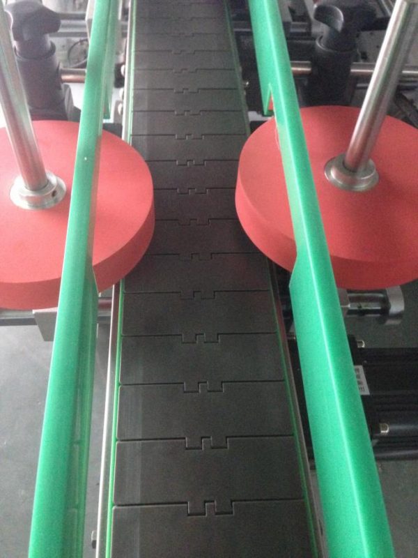 Aplikator Label Automatik Untuk Botol Bulat / Kotak / Subuliform