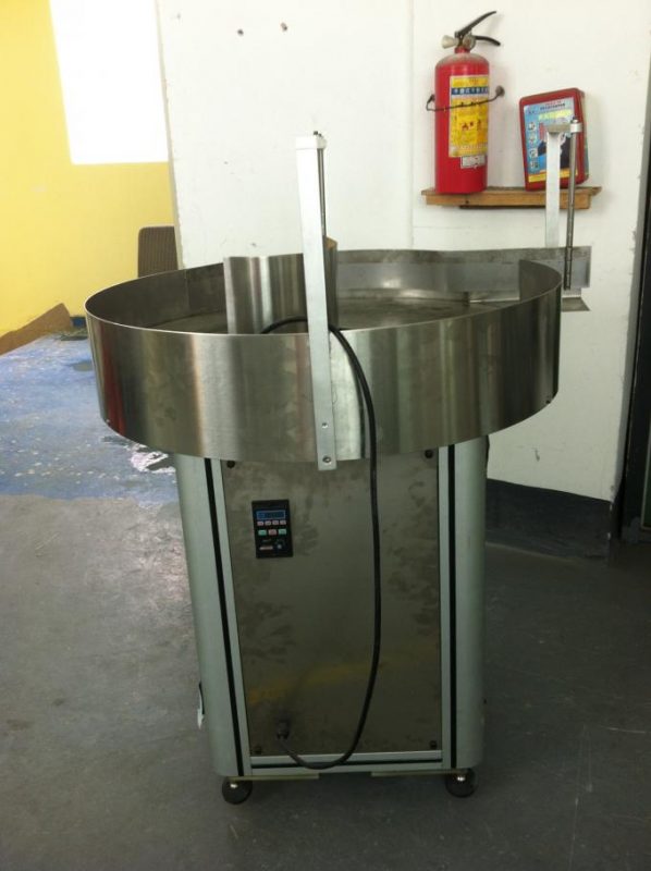 Peralatan Aplikator Label Perekat Diri Automatik Penuh Bahagian Dua