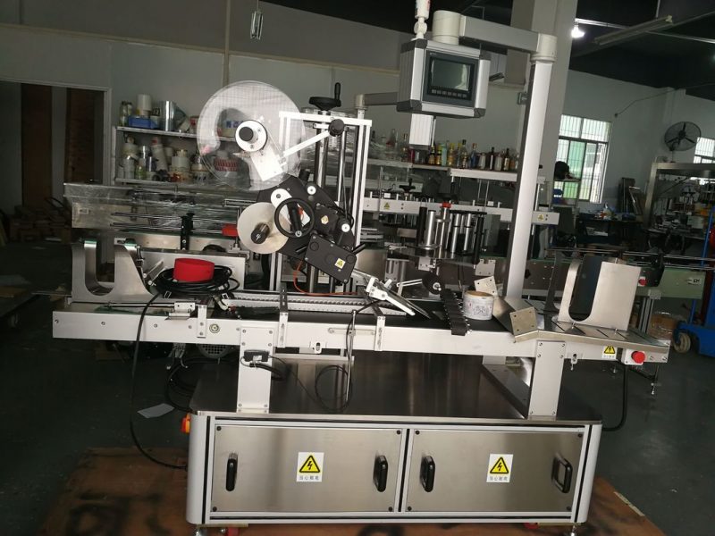 Pembekal Mesin Pelabelan Atas China Paging Untuk Beg Plastik / Beg Karton / Topeng yang Tidak Terpecah
